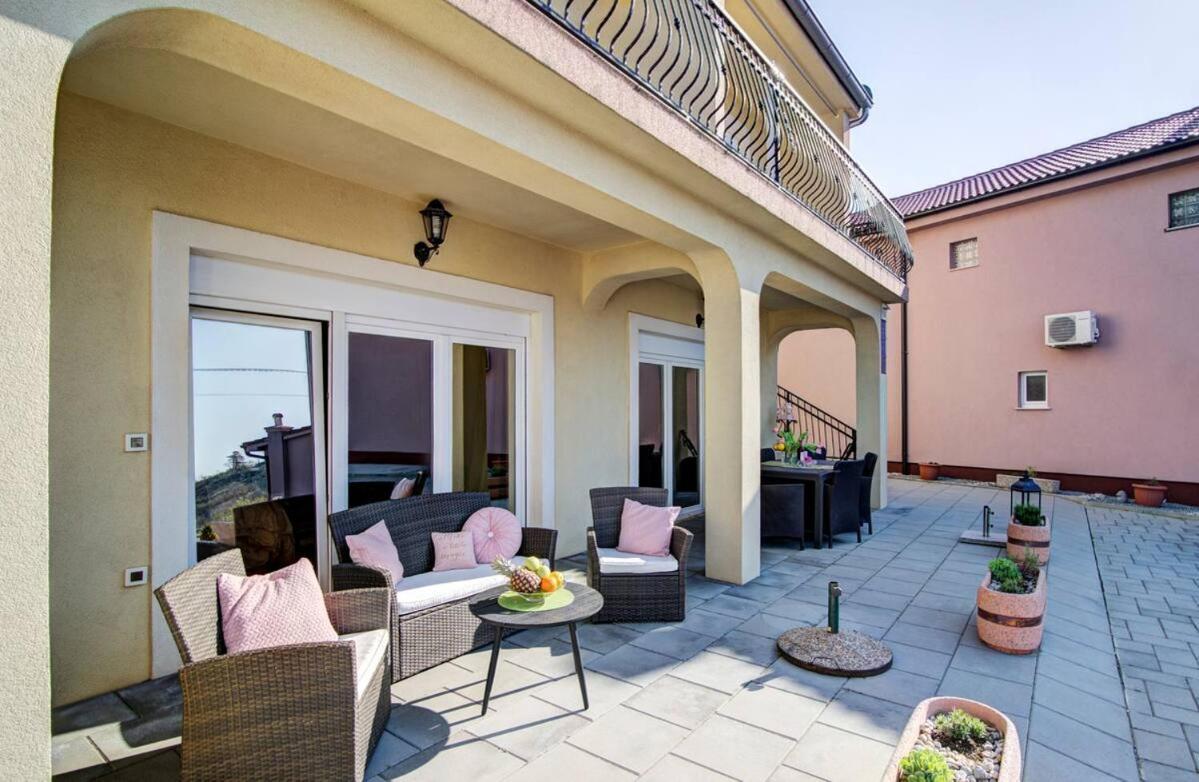 Apartments Prpic 1,Senj Senj  Bagian luar foto