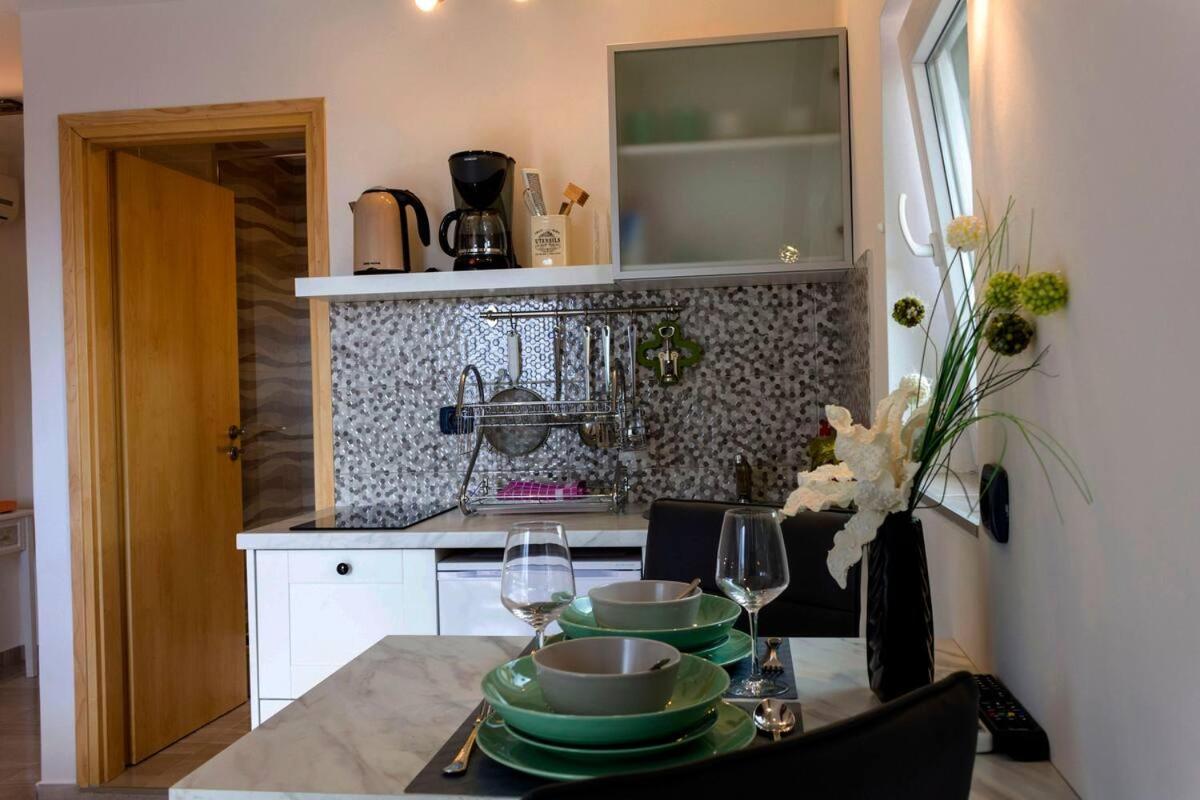 Apartments Prpic 1,Senj Senj  Bagian luar foto